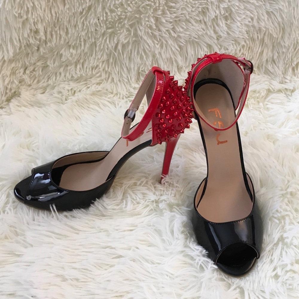F5J Studded Stiletto Heels Size 9.5